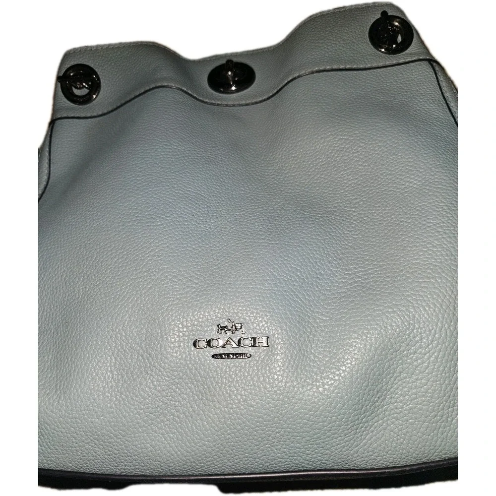 Coach Eddie Gorgeous Pebbled Leather Turnlock Lt. Light Blue 3 Compartments